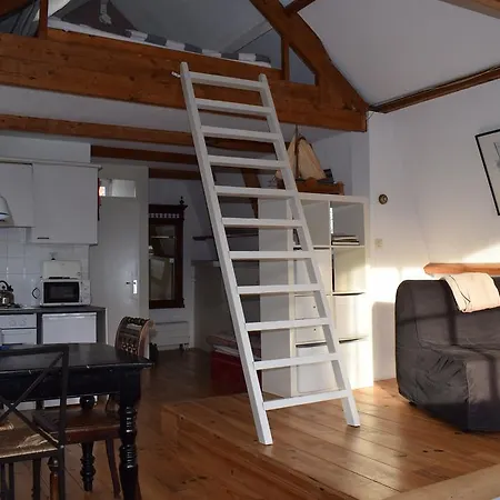 Free Parking, Harbour View Studio With Balcony * Amsterdam